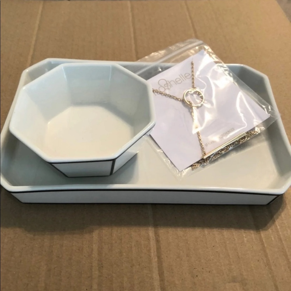 Odeme Catchall and ring dish and necklace
